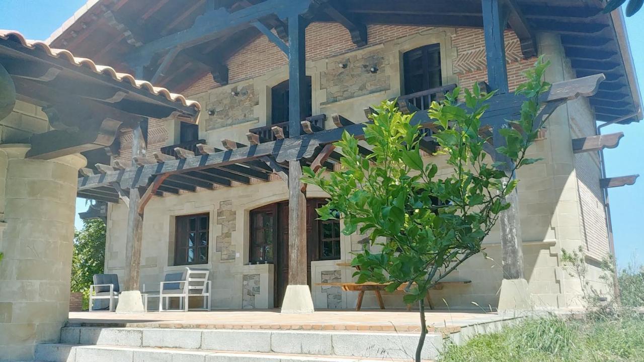 Castañedo Posada El Pozo المظهر الخارجي الصورة