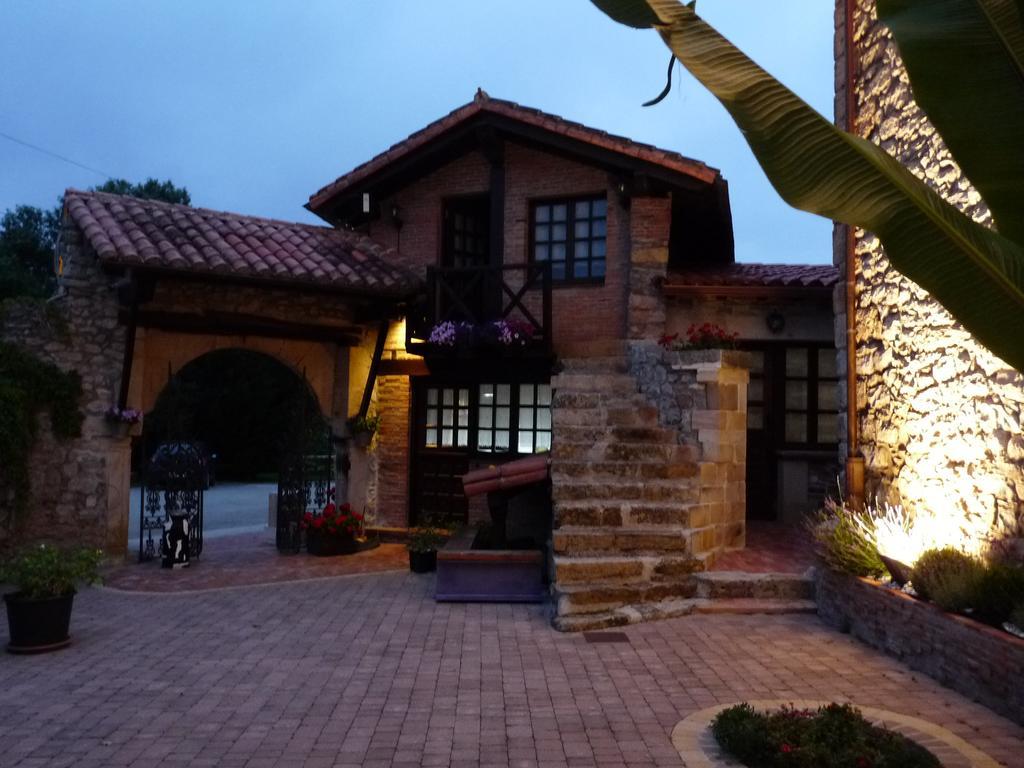 Castañedo Posada El Pozo المظهر الخارجي الصورة