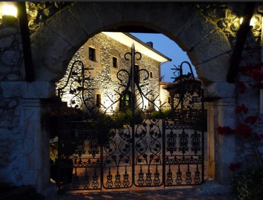 Castañedo Posada El Pozo المظهر الخارجي الصورة